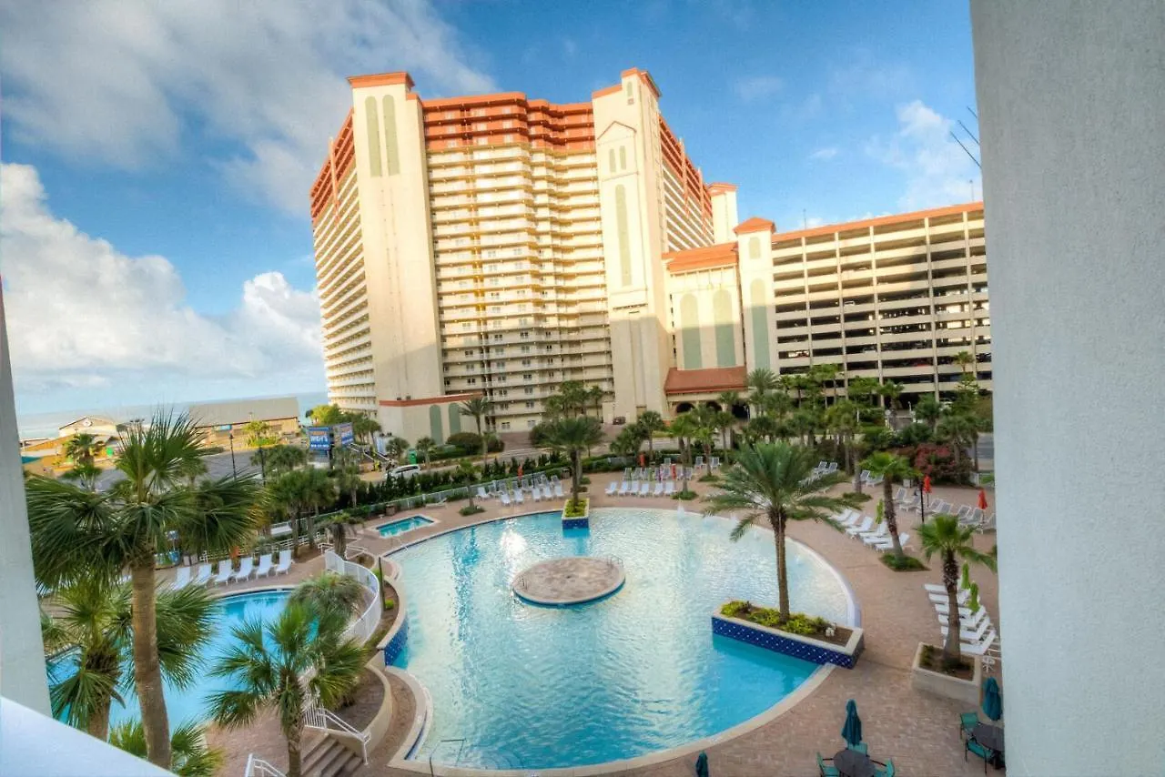 Laketown 302! Beautiful 1 Bd, 2Ba! Lower Floor, Multiple Pools! Panama City Beach Semesterbostad